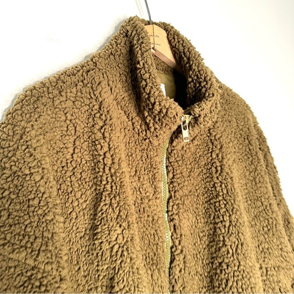 Urban Outfitters | Olive Green Willow Fuzzy Drawstring Teddy Jacket Size Medium - Picture 4 of 11